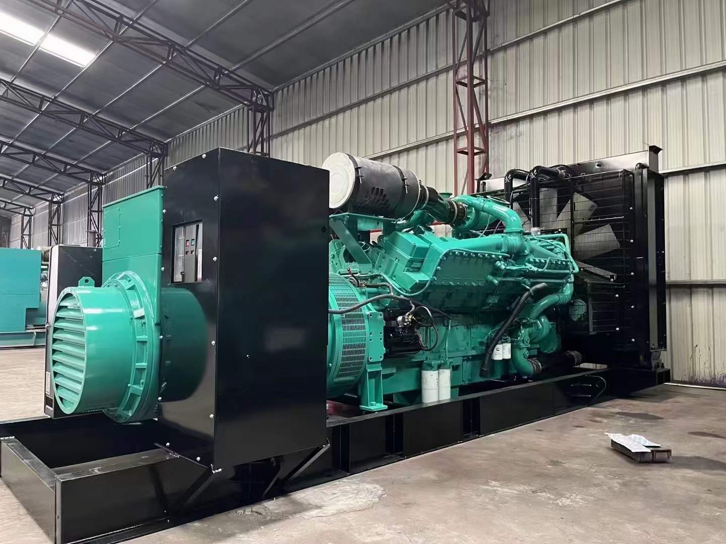 香河如何降低 800kW 柴油发电机输出电流的波动？