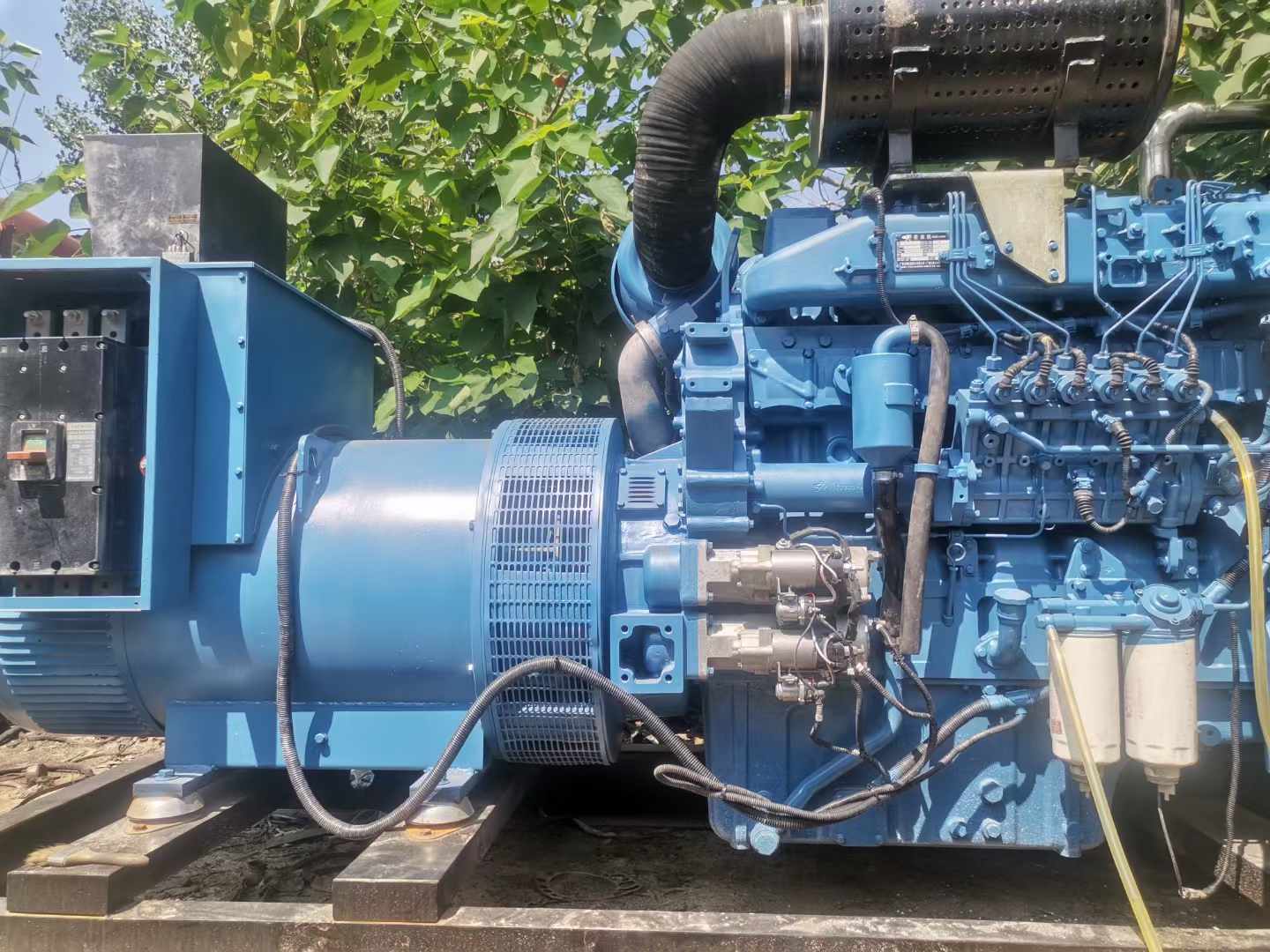 香河详细说明降低 800kW 柴油发电机输出电流波动的方法