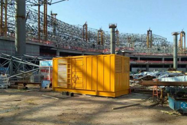 香河发电机出租如何判断空气滤清器是否需要更换？