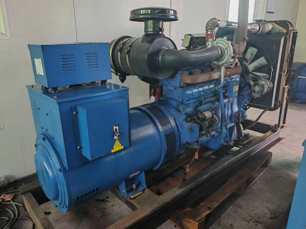 香河100kW柴油发电机组使用多级机油有哪些优缺点？